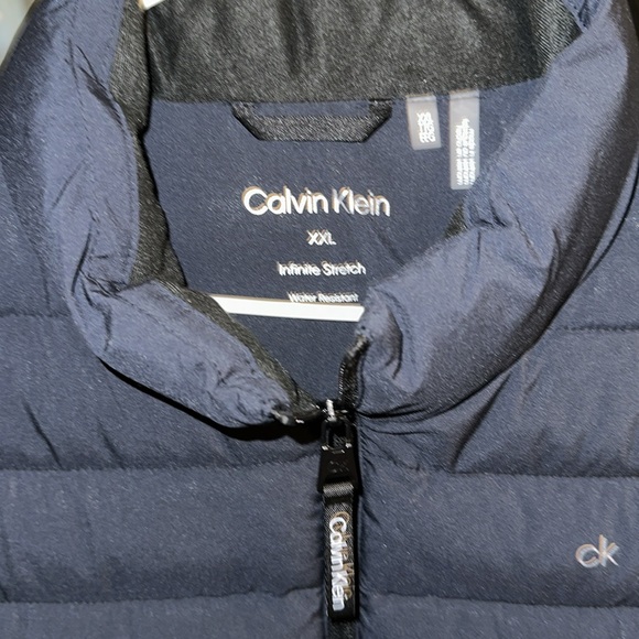 New Calvin Klein ski vest - Picture 2 of 4
